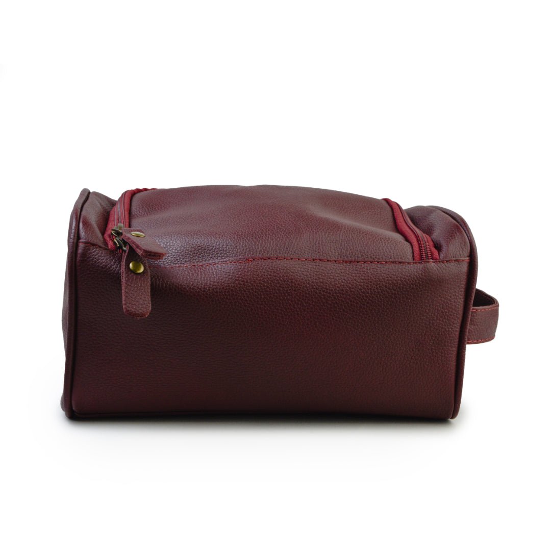 Leather bathroom bag for toiletry organization  - Leatherax